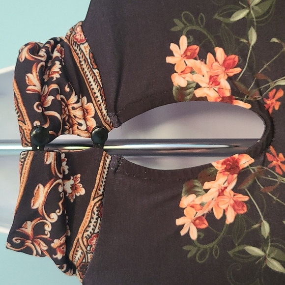 HOST PICK!!! BRAND NEW! NEVER WORN! - Picture 3 of 7